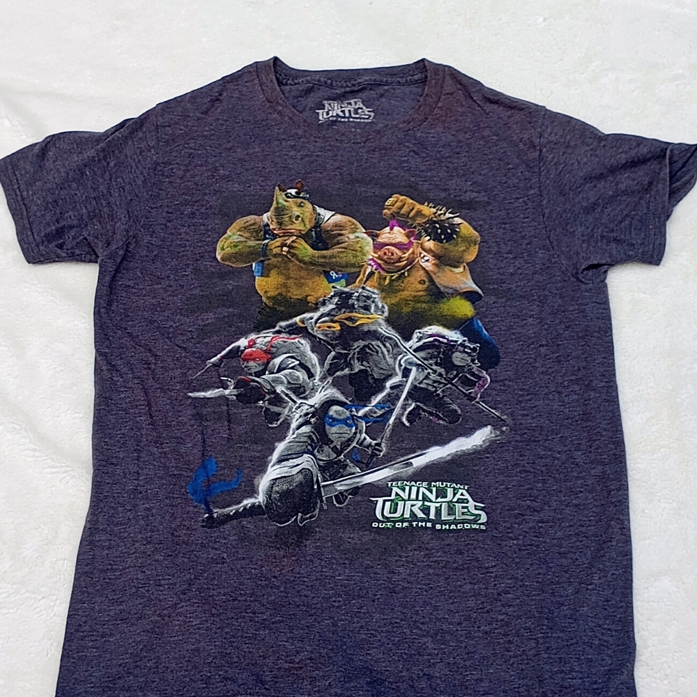 Teenage Mutant Ninja Turtles TMNT Out Of The Shadows Size Medium